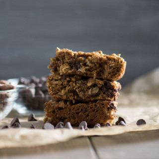 Chocolate Chip Oatmeal Bars