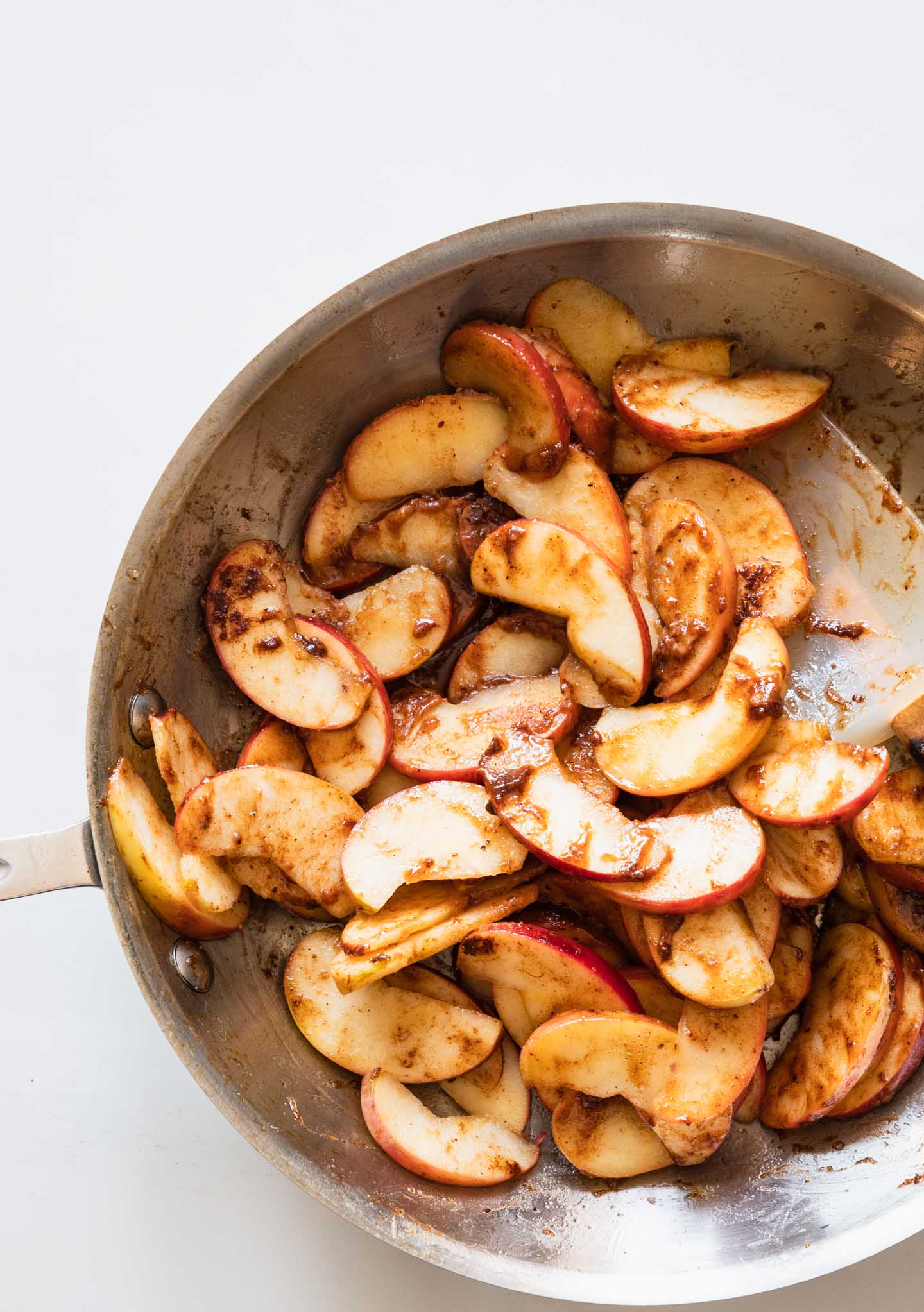 Sauteed apples in skillet for apple crisp
